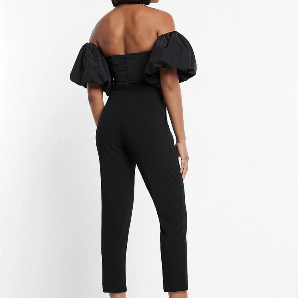 NEW EXPRESS $118 BLACK OFF THE SHOULDER REMOVABLE PUFF SLEEVE JUMPSUIT SZ 12 - Picture 5 of 11